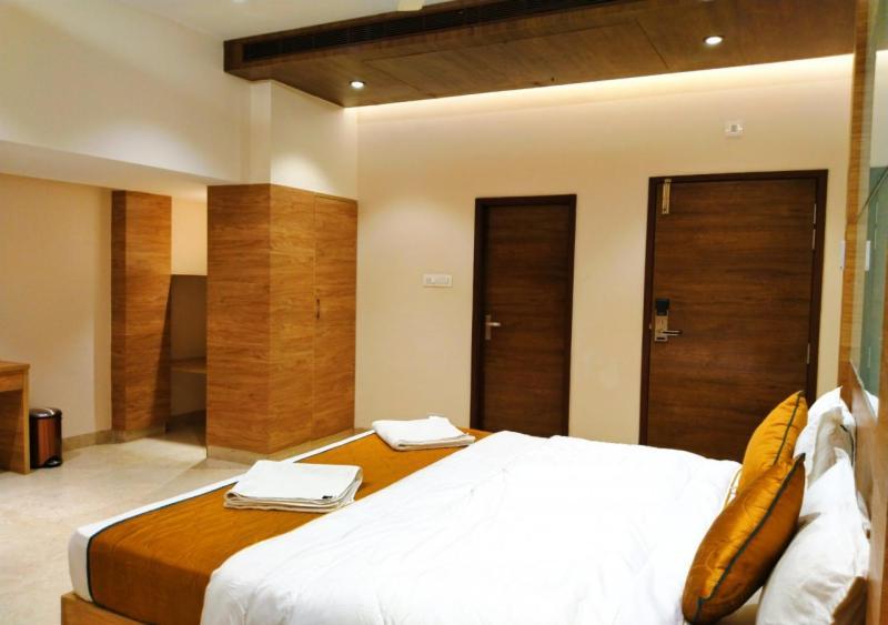 The Paradise Hotel - Luxury Stay Kanchipuram Ngoại thất bức ảnh