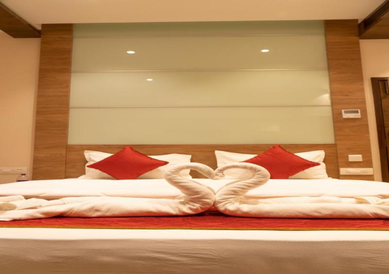 The Paradise Hotel - Luxury Stay Kanchipuram Ngoại thất bức ảnh