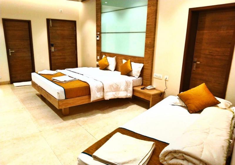 The Paradise Hotel - Luxury Stay Kanchipuram Ngoại thất bức ảnh