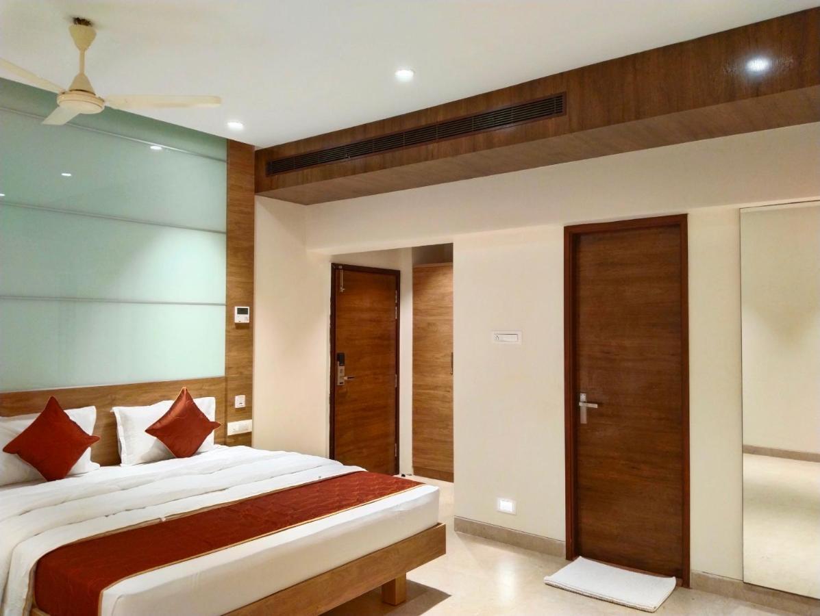 The Paradise Hotel - Luxury Stay Kanchipuram Ngoại thất bức ảnh